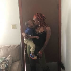 Meet your Posher, Monie